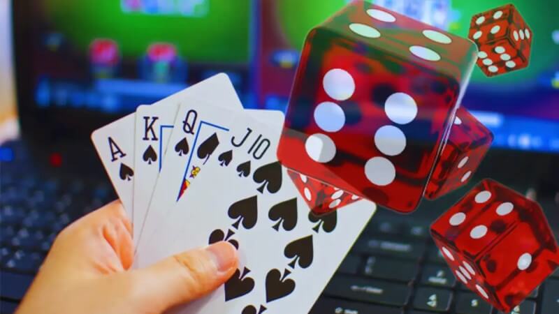 Ilustrasi Bermain Poker Online